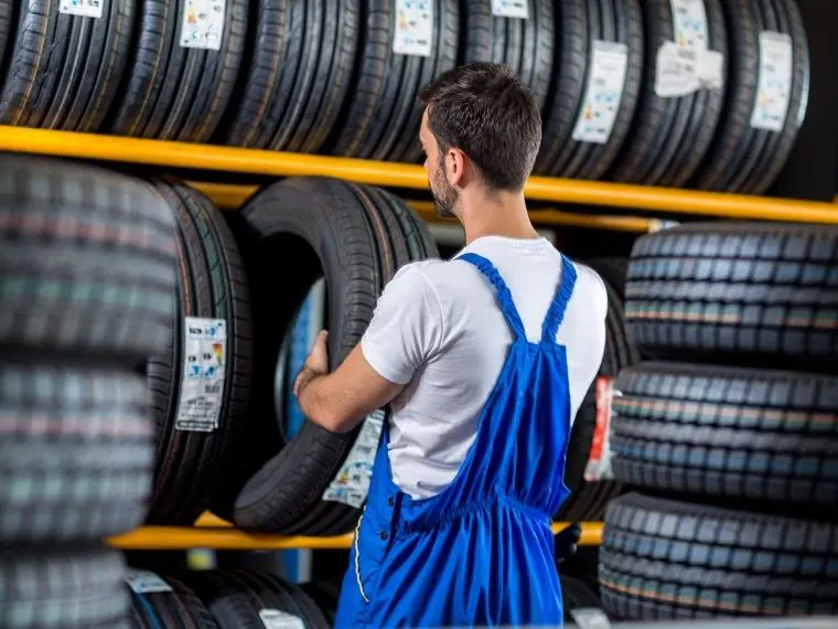 İpekyolu Oto Lastikçi